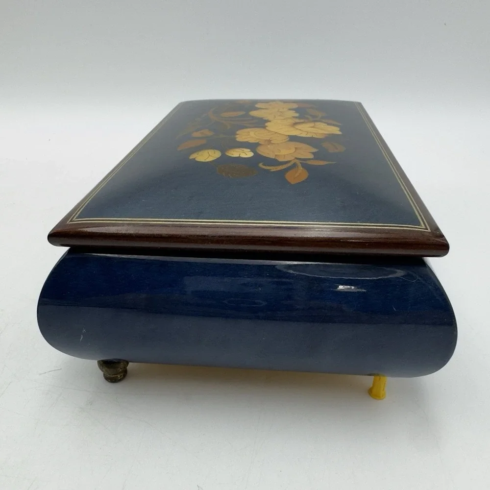 REUGE JEWELRY MUSIC BOX Wood Blue Beige Floral Inlay Italy Memory Cats Key Vtg